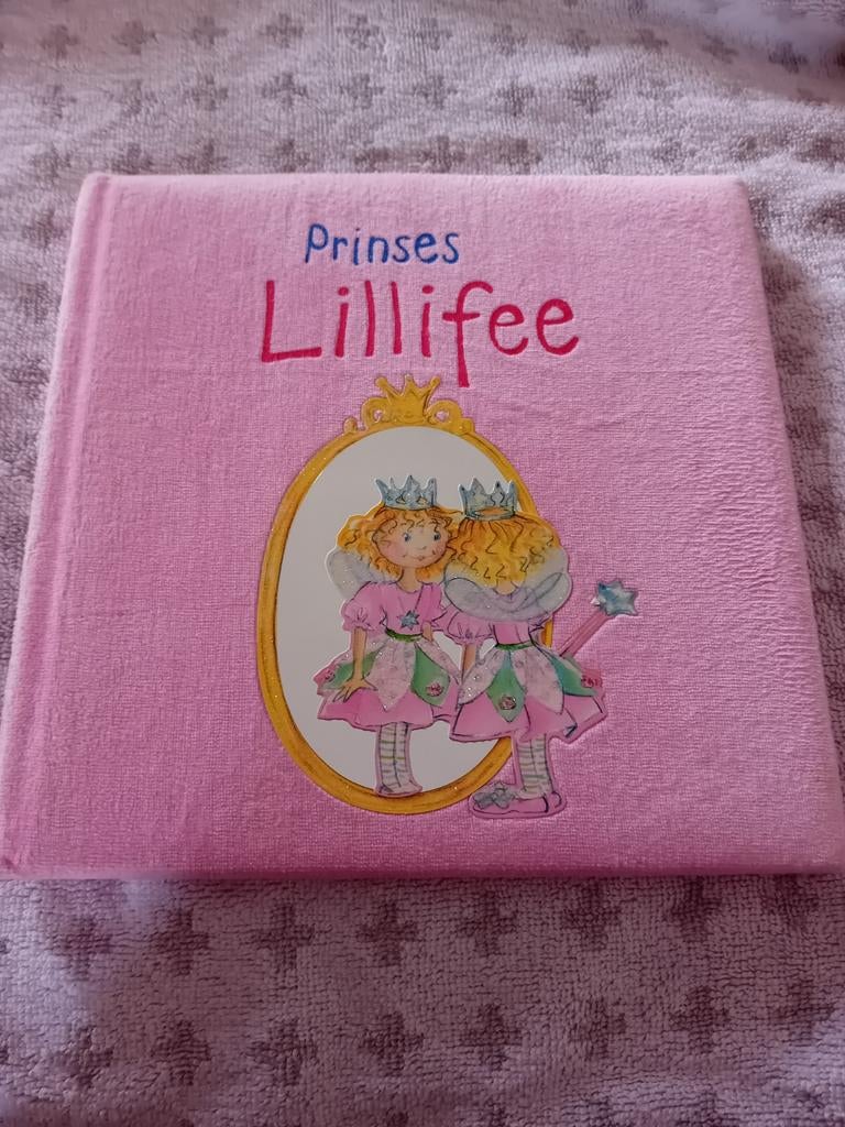 Leesboekje Prinses Lillifee (zachte kaft), Enlèvement