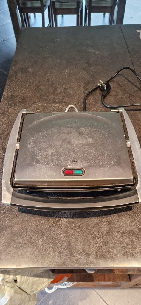 Grill Primo 1800W, Enlèvement ou Envoi, Utilisé, Gril de table