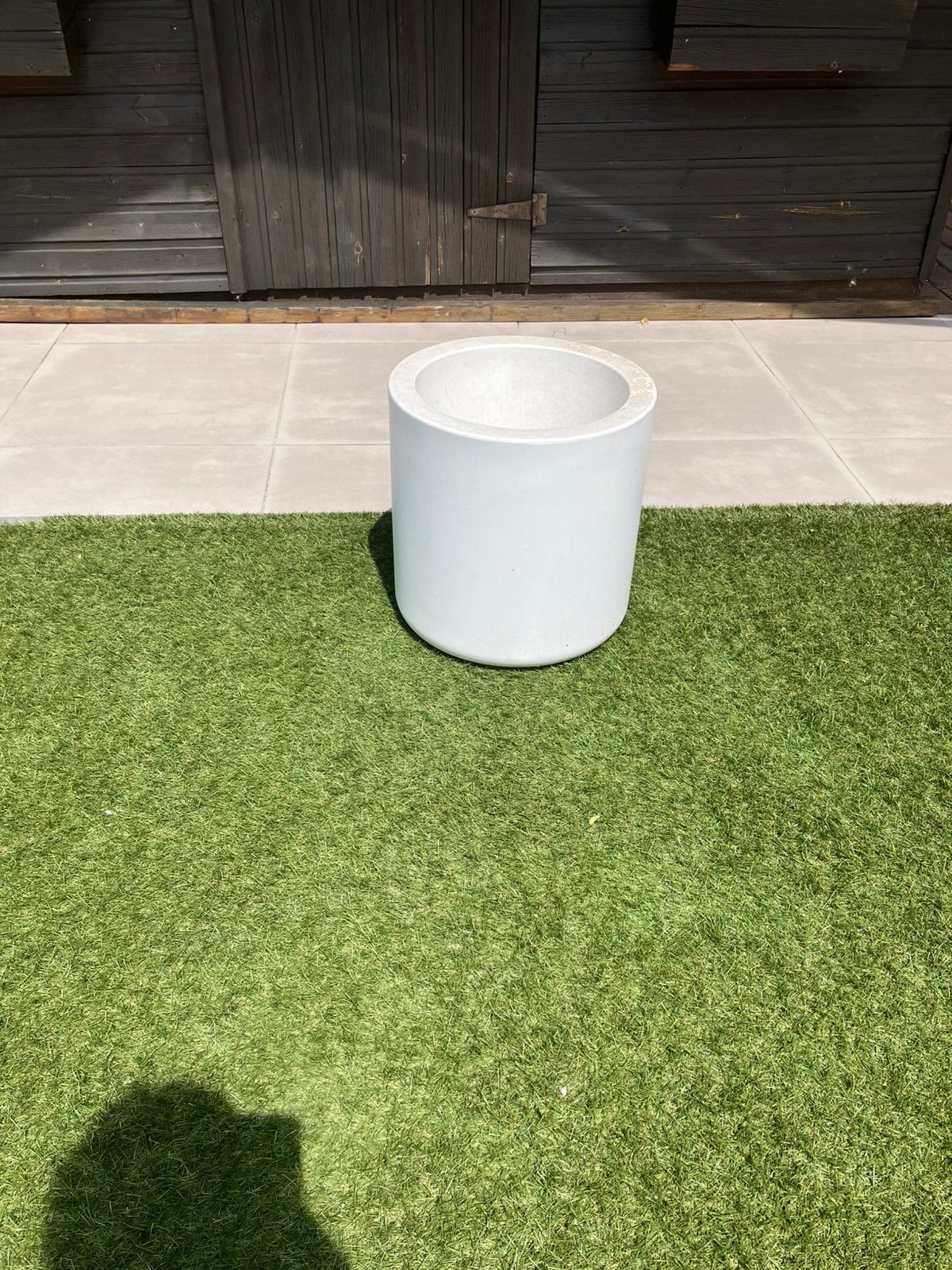 Witte bloempot met 4 wielen Elho, Kunststof, Gebruikt, Rond, Balkon