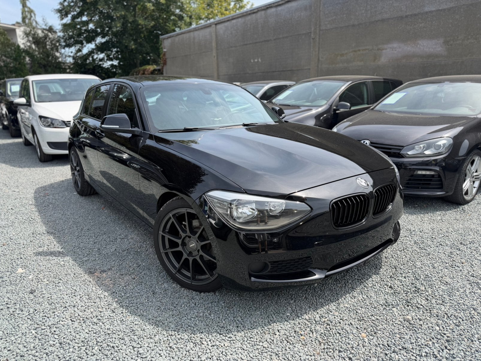 Bmw 116i serie 1 automatique essence, 100 kW, Achat, Entreprise, Noir