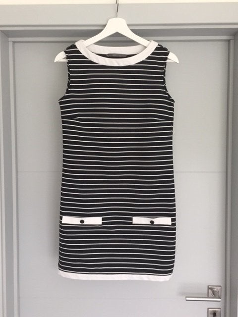 Jurk maat XS / Zara, Ophalen of Verzenden, Zo goed als nieuw, Maat 34 (XS) of kleiner, Boven de knie
