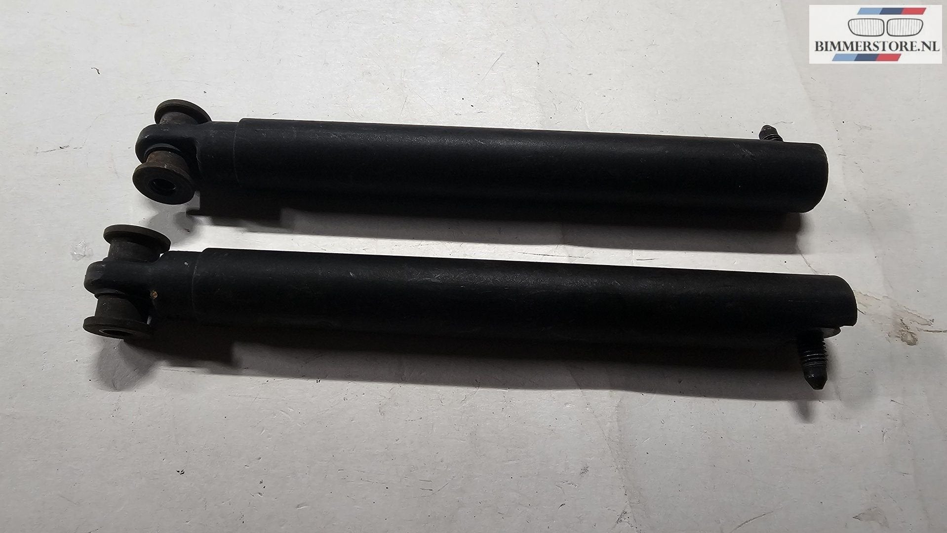 Gasdemper set achterklep onder BMW X5 serie E53 51248402195, Gebruikt, -, Ophalen of Verzenden, -