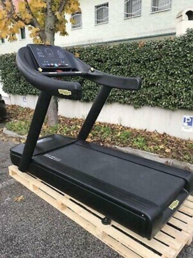 TECHNOGYM loopband /crosstrainer set uit FAILISSEMENT, Enlèvement, Comme neuf, Bras