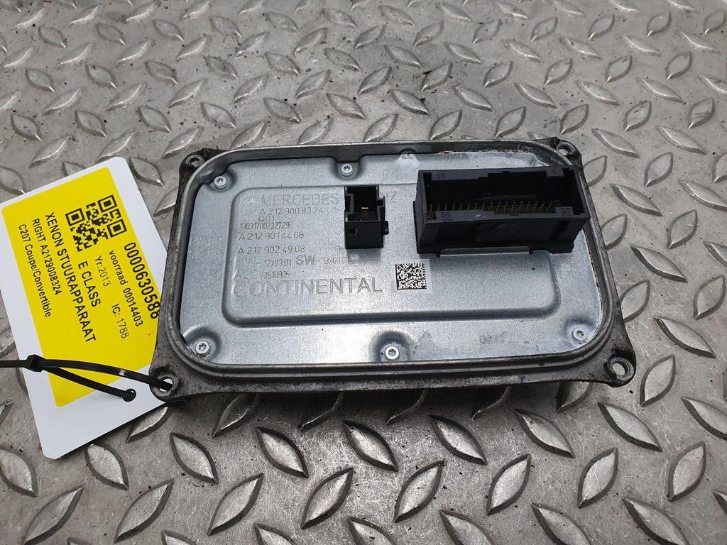 MERCEDES E CLASS E200 CABRIO A7 135kw XENON STUURAPPARAAT 20, Ophalen of Verzenden, Gebruikt, Stiba lid