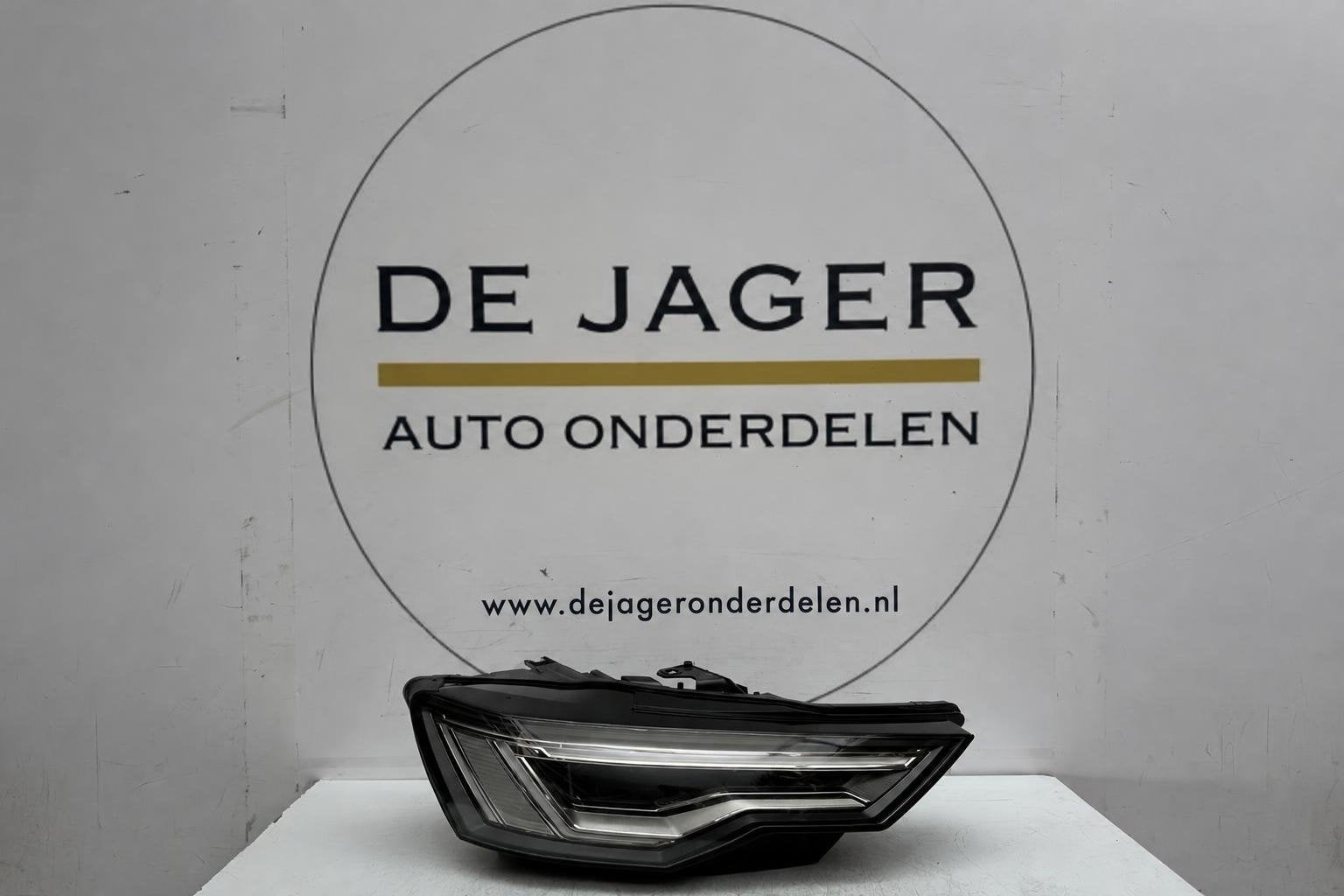 Phare avant droit Full LED 4K0 pour Audi A6 C8 (r f. 4K09410, AUDI AG, Auto-Union-Strasse 1
85045  Ingolstadt, DE, Audi, Utilisé