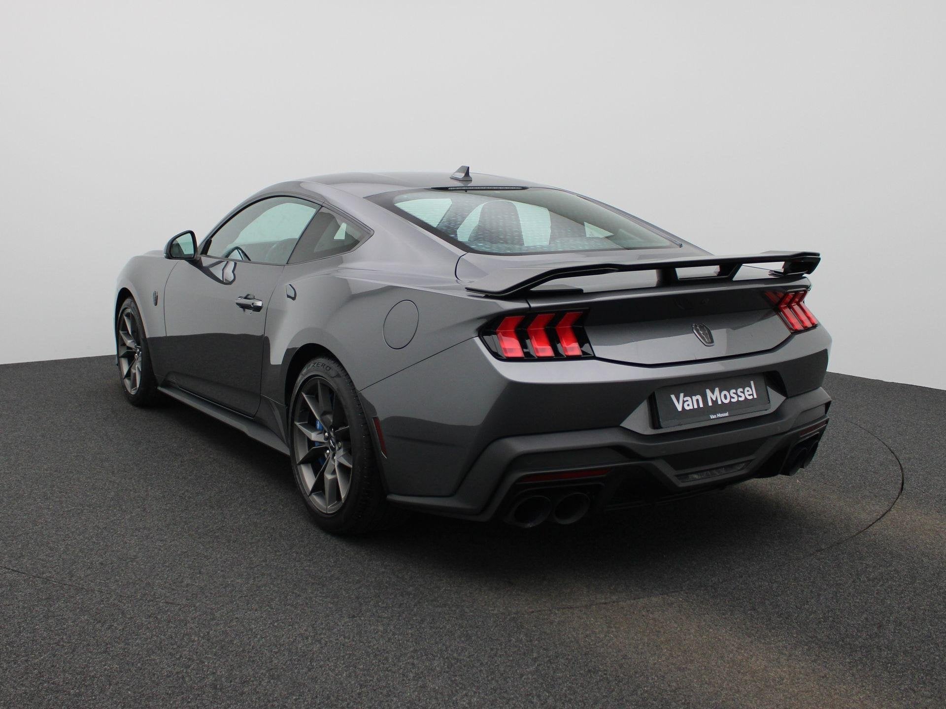 Ford Mustang 5.0i V8 Aut. Dark Horse UNIEK! ZELDZAAM MODEL!, Automaat, 4 zetels, 8 cilinders, Parkeersensor