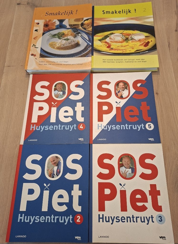 Lot kookboeken: S.O.S. Piet - 4 delen + Smakelijk! - 2 delen, Boeken, Ophalen, Gelezen, Piet Huysentruyt