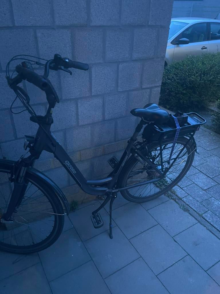 Elektrische fiets, Ophalen, Zo goed als nieuw, 50 km per accu of meer