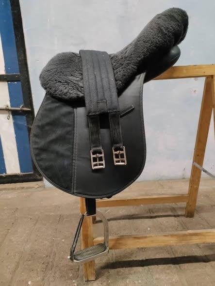 Harry's Horse veelzijdigheidszadel 16,5 ", Ophalen, Gebruikt, Overige merken, Veelzijdigheid