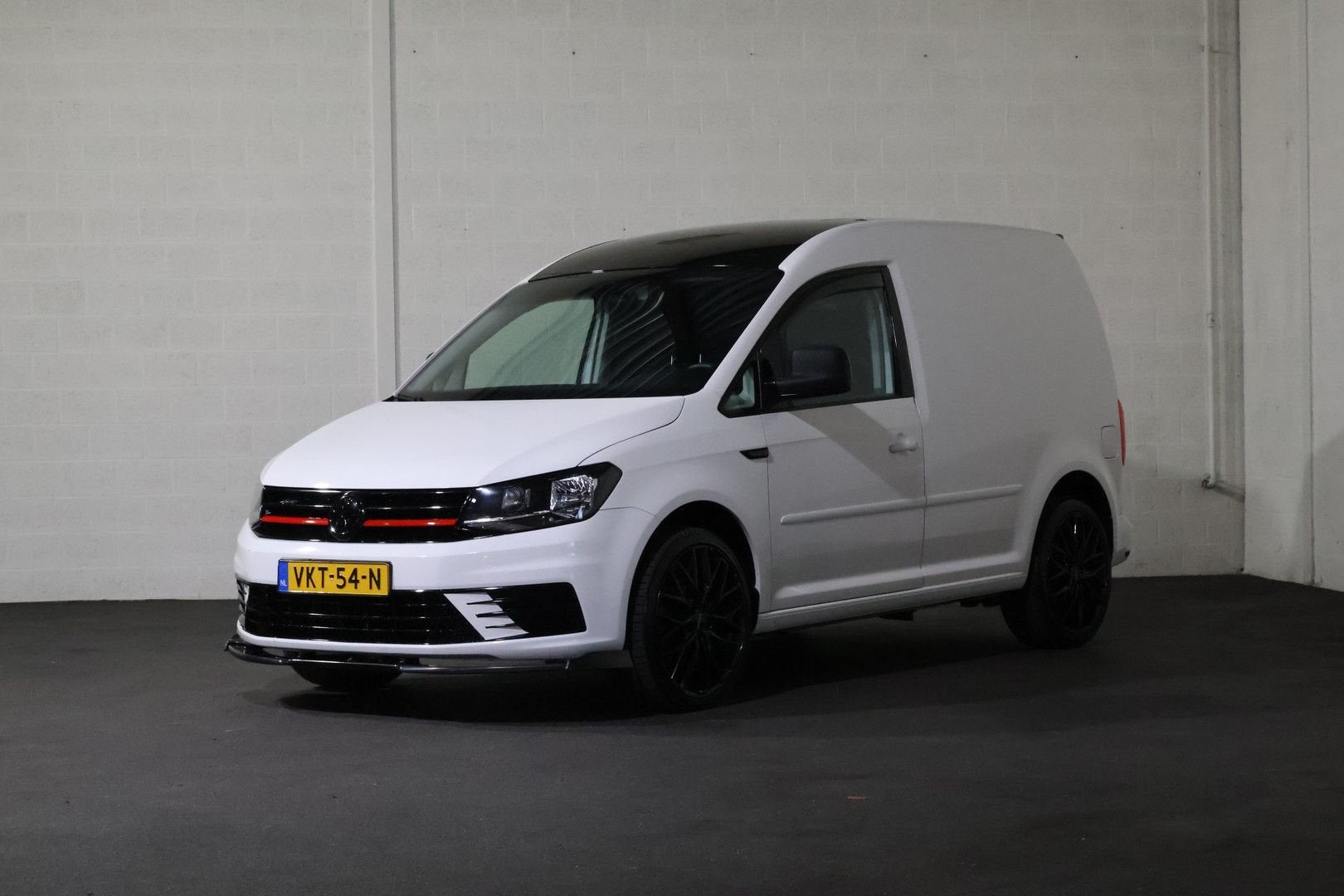 Volkswagen Caddy 2.0 TDI L1 H1 Black Line (wordt verwacht), Autos, Achat, Boîte manuelle, 124 g/km, Diesel