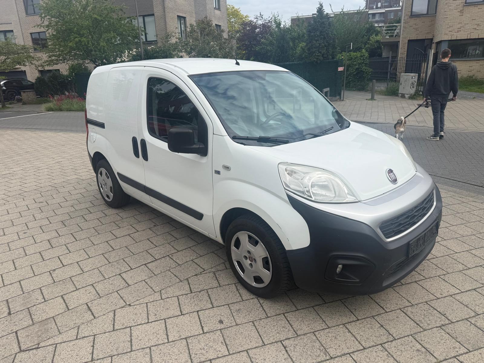 FIAT FIORINO 1.3 D 11/10/2016 130000KM CLIMATISATION NAVI EU, Autos, Camionnettes & Utilitaires, Achat, Euro 6, Cruise Control