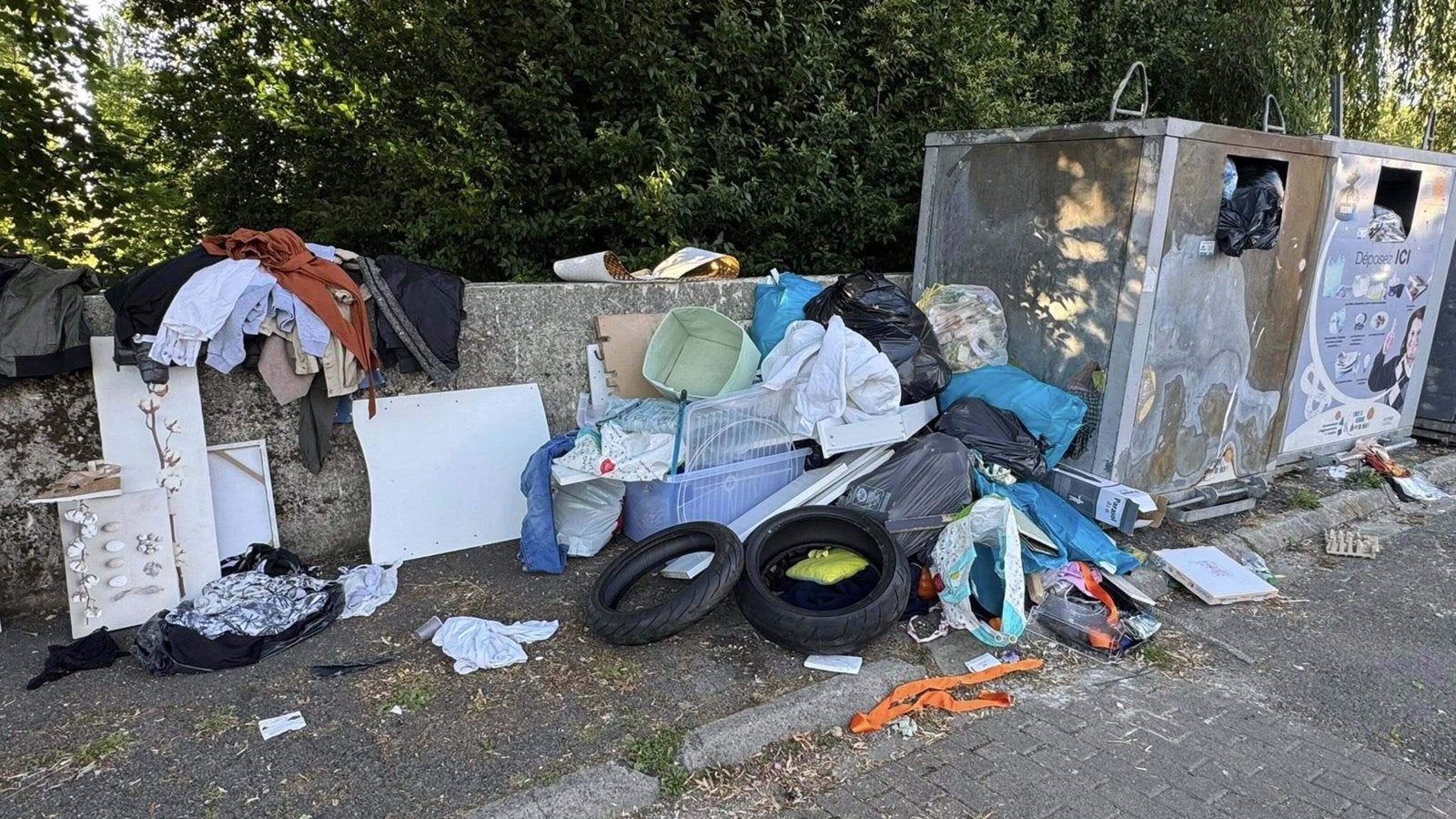 Évacuation de déchets encombrants 0456 87 34 75 WhatsApp, Enlèvement, Utilisé