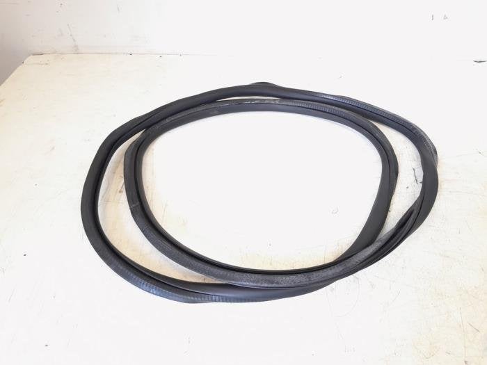 Portierrubber 4Deurs links-achter van een Volkswagen Golf, Gebruikt, -, Volkswagen, -