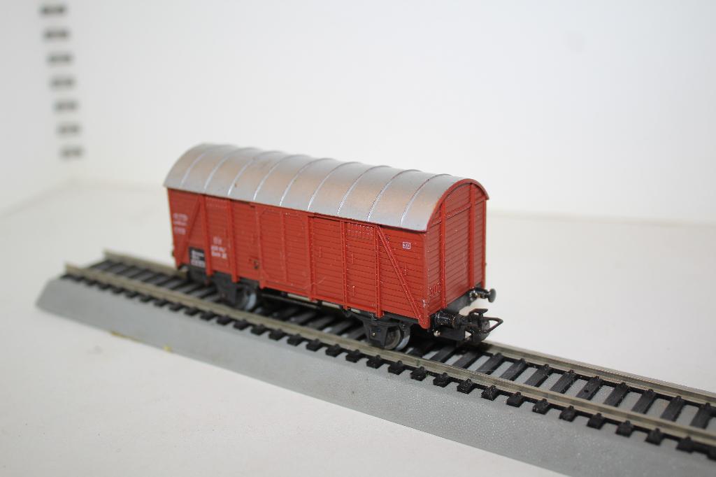 marklin ho wagon DB fermé, Hobby & Loisirs créatifs, Enlèvement ou Envoi, Courant alternatif, Wagon, Utilisé