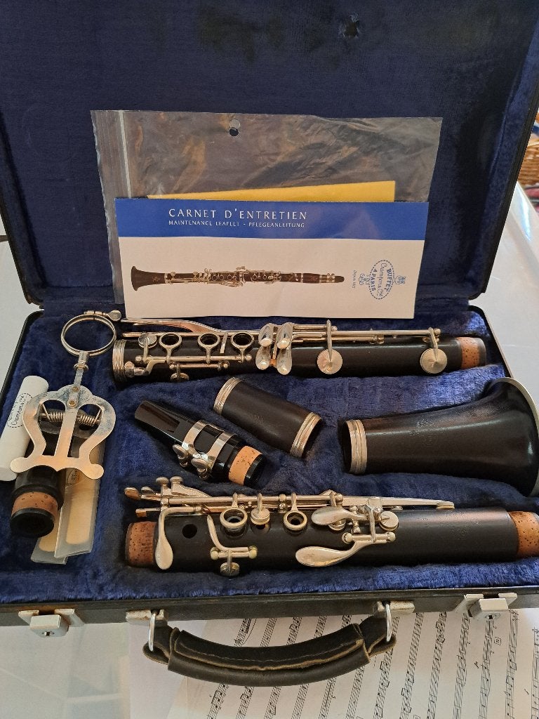 Buffet klarinet Crampon & Cie a Paris E11, Musique & Instruments, Instruments à vent | Clarinettes, Utilisé, Clarinette en si bémol