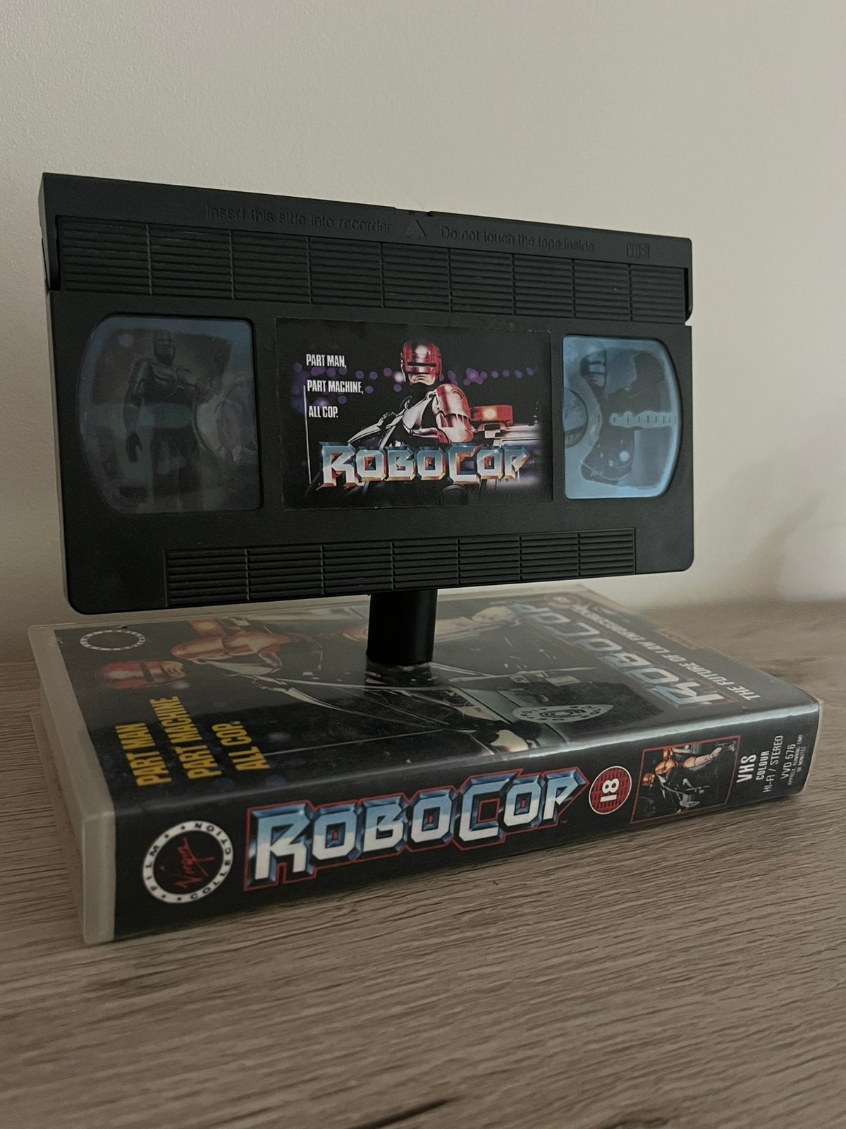 Robocop Videocasette Ledlamp, Games en Spelcomputers, Games | Sony PlayStation 1, Ophalen, Zo goed als nieuw