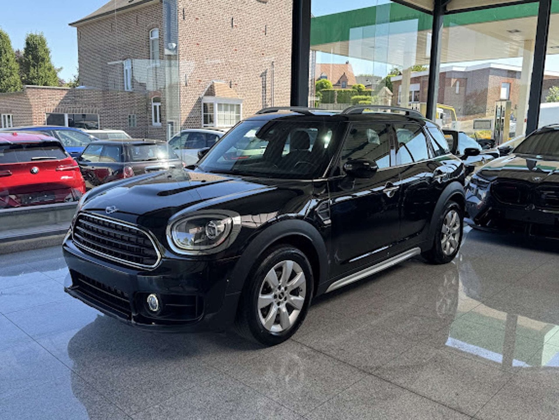 MINI Cooper Countryman 1.5L Aut. Classic / CARPLAY / NAVI /, Auto's, Stof, Gebruikt, Countryman, 136 pk