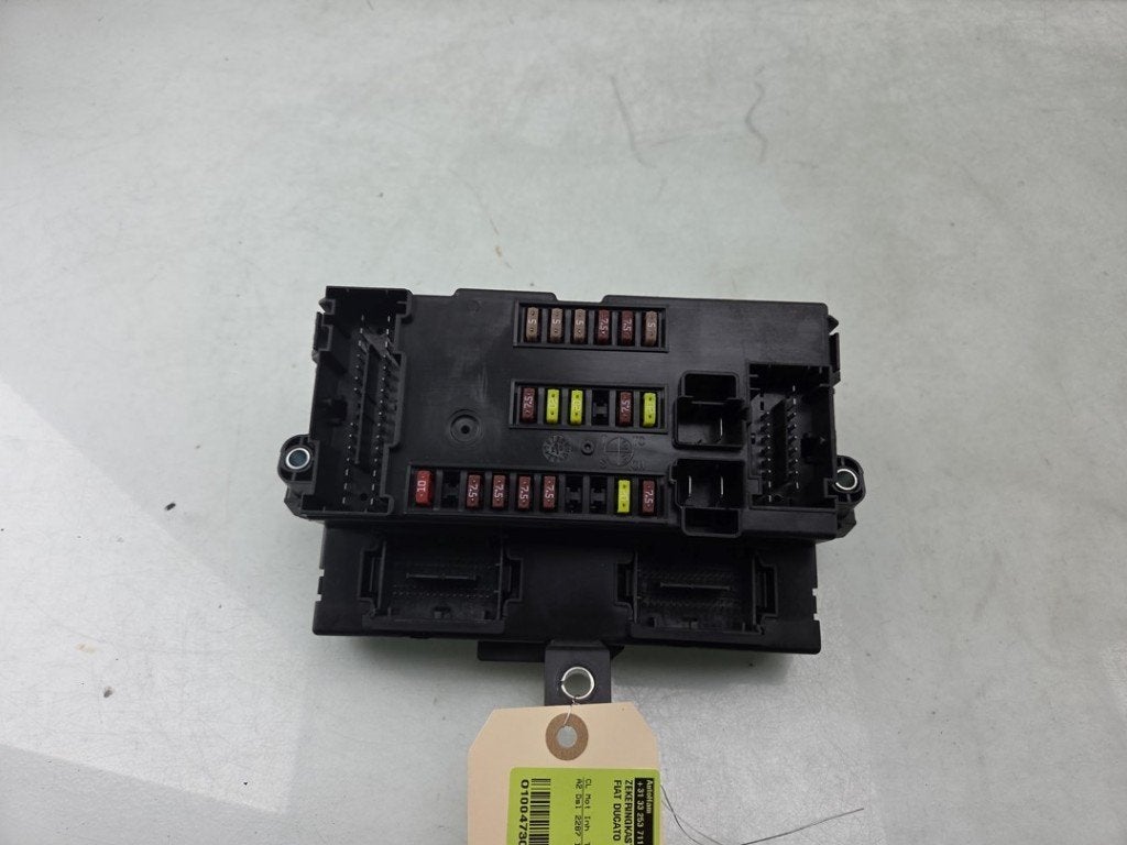 ZEKERINGKAST Fiat Ducato (250) (|1398636080|46862955|), Auto-onderdelen, Elektronica en Kabels, Fiat, Gebruikt