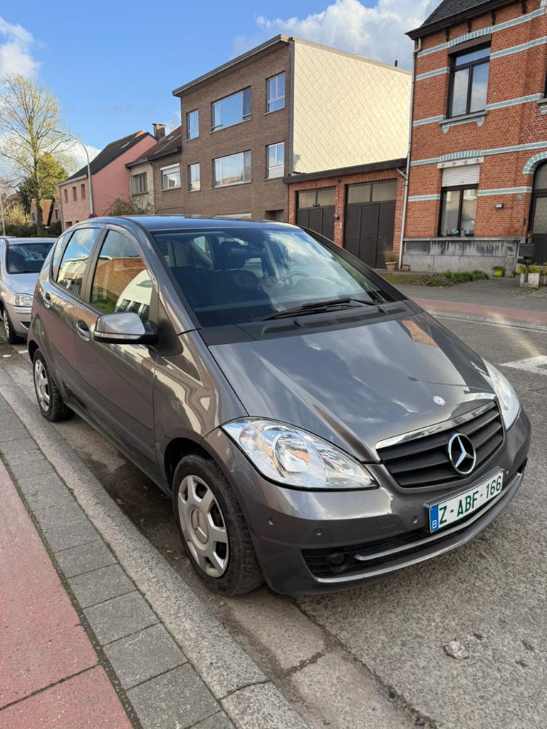 Mercedes A160 / 1.5 Benzine / Automaat/ Airco / eerste eig., Automaat, Euro 5, Stof, Zwart