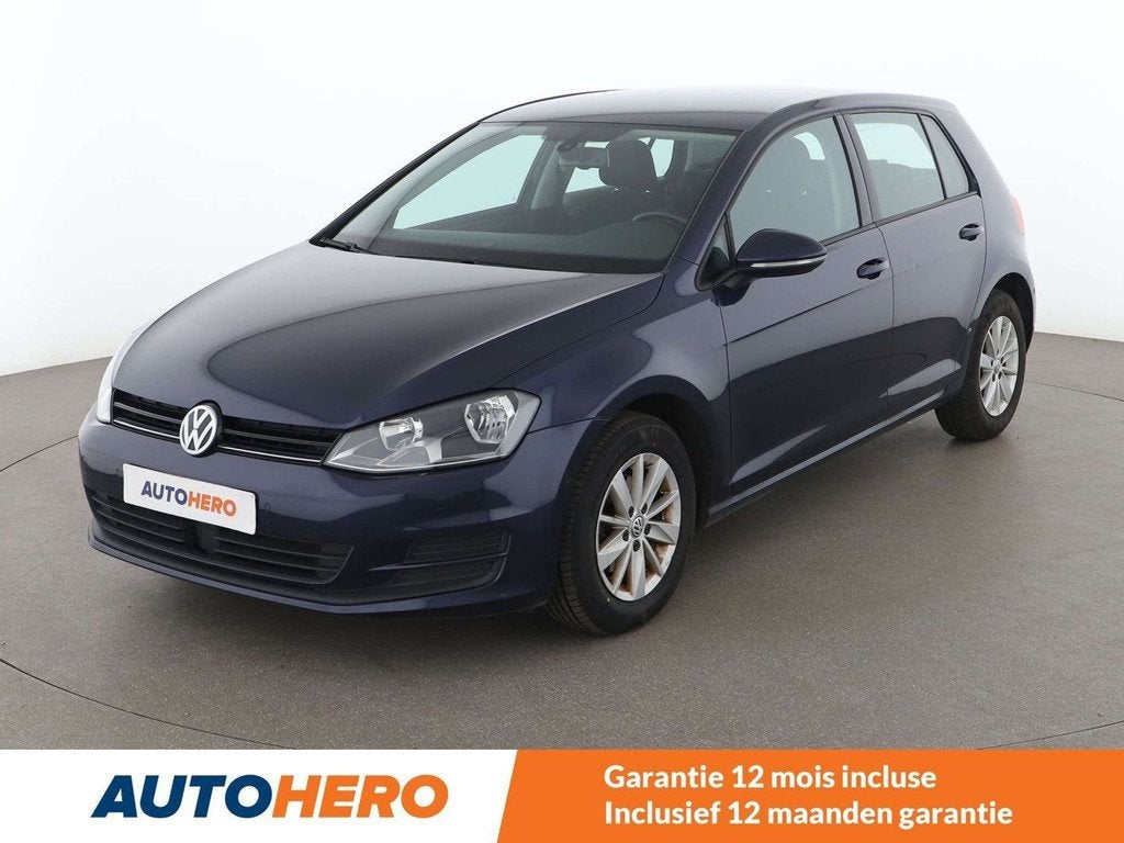 Volkswagen Golf 1.2 TSI Trendline BlueMotion Tech (bj 2016), Auto's, Voorwielaandrijving, Gebruikt, 63 kW, Blauw