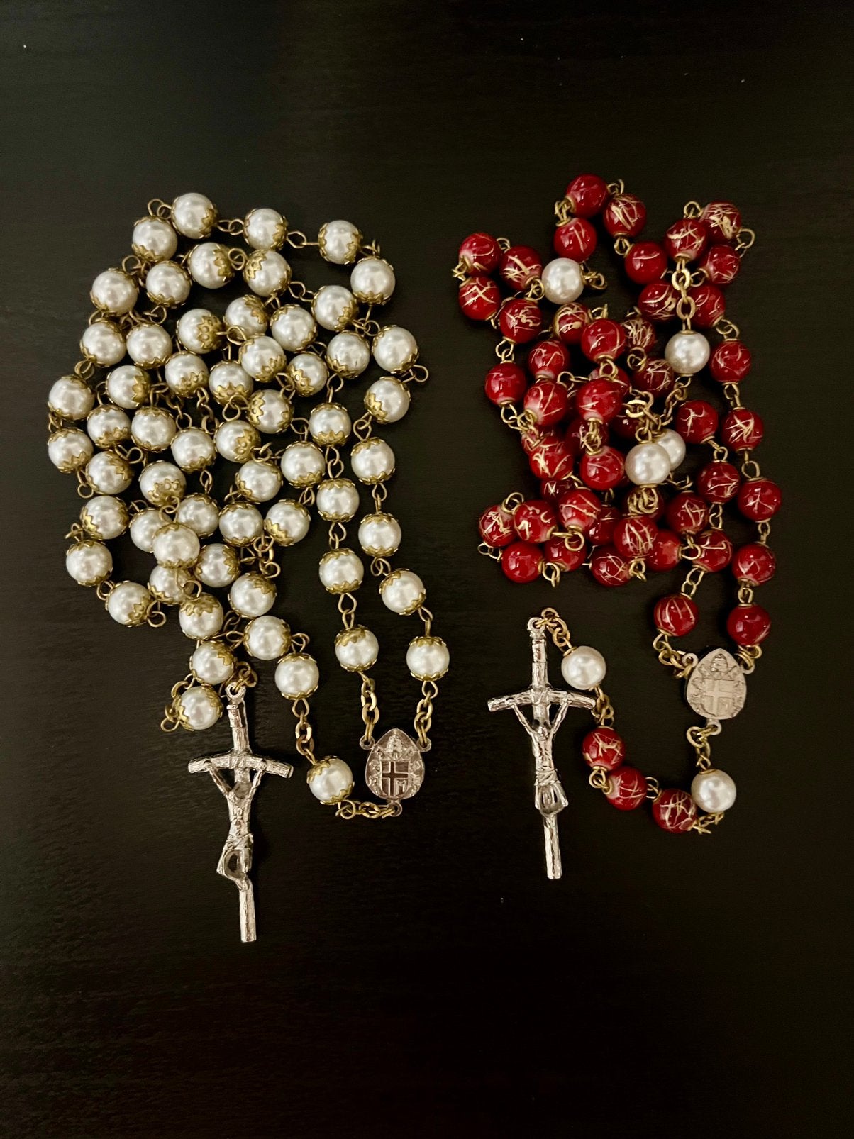 Lot 2 chapelets officiels du pape Saint Jean-Paul II, Bijoux, Sacs & Beauté, Envoi, Comme neuf