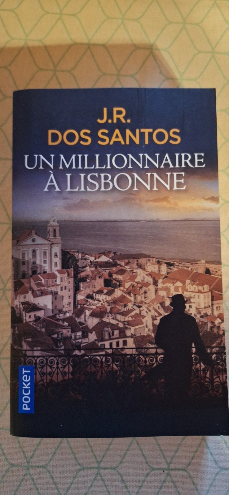 9782266307529, Enlèvement