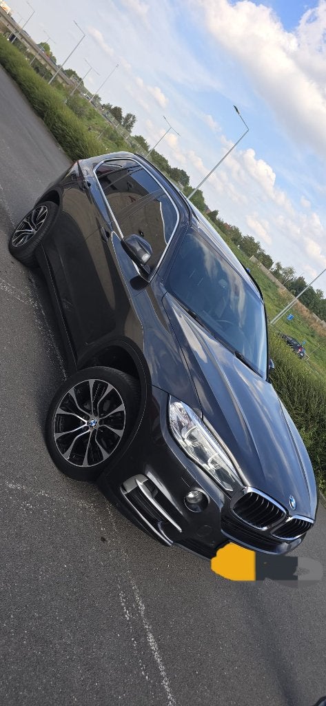 Bmw f15 x drive 25d 7 places, Autos, Cuir, Noir, 5 portes, Automatique