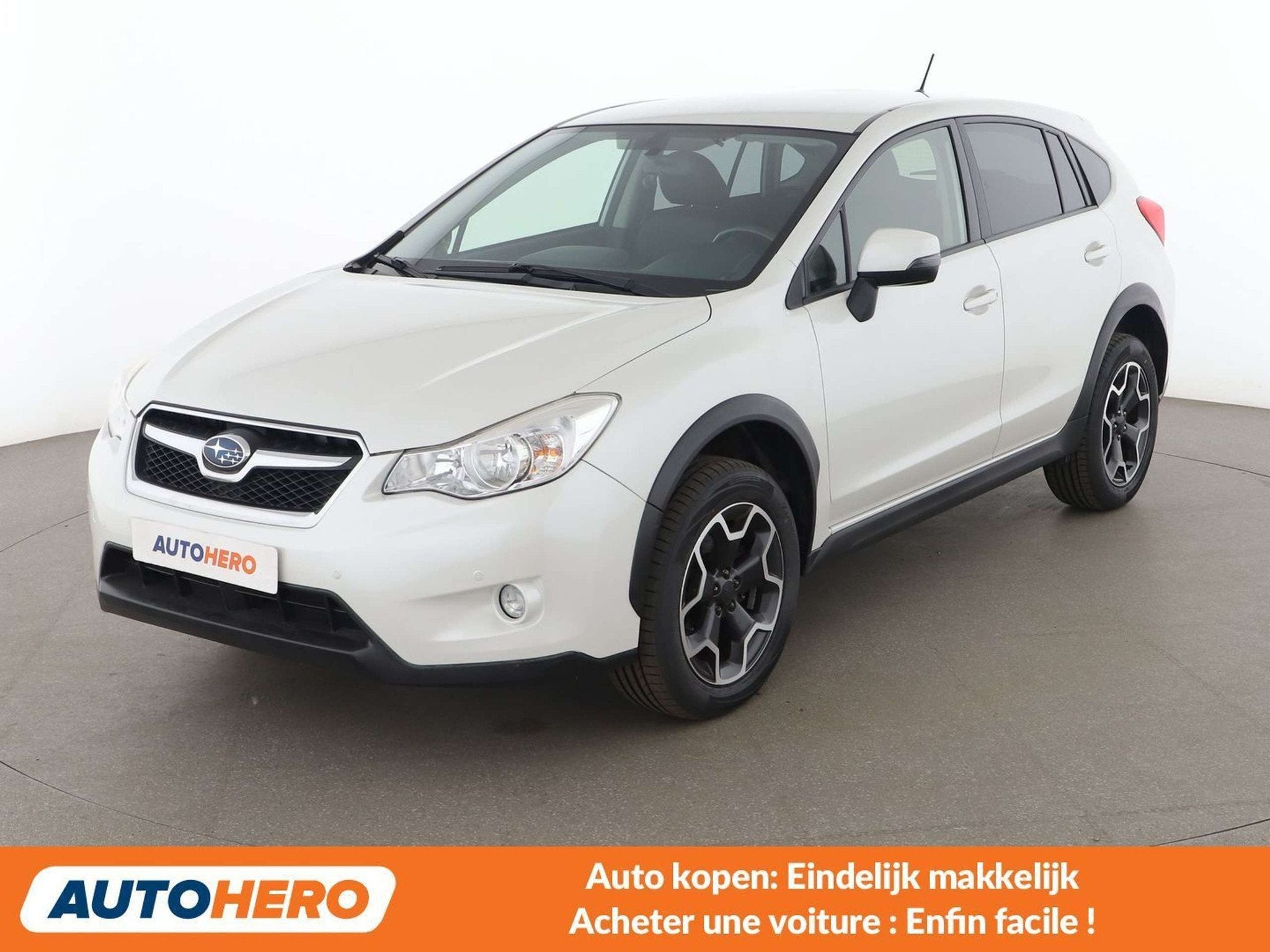 Subaru XV 1.6 Comfort (année de construction 2015), Autos, Subaru, Cuir, Euro 5, Noir, 5 places