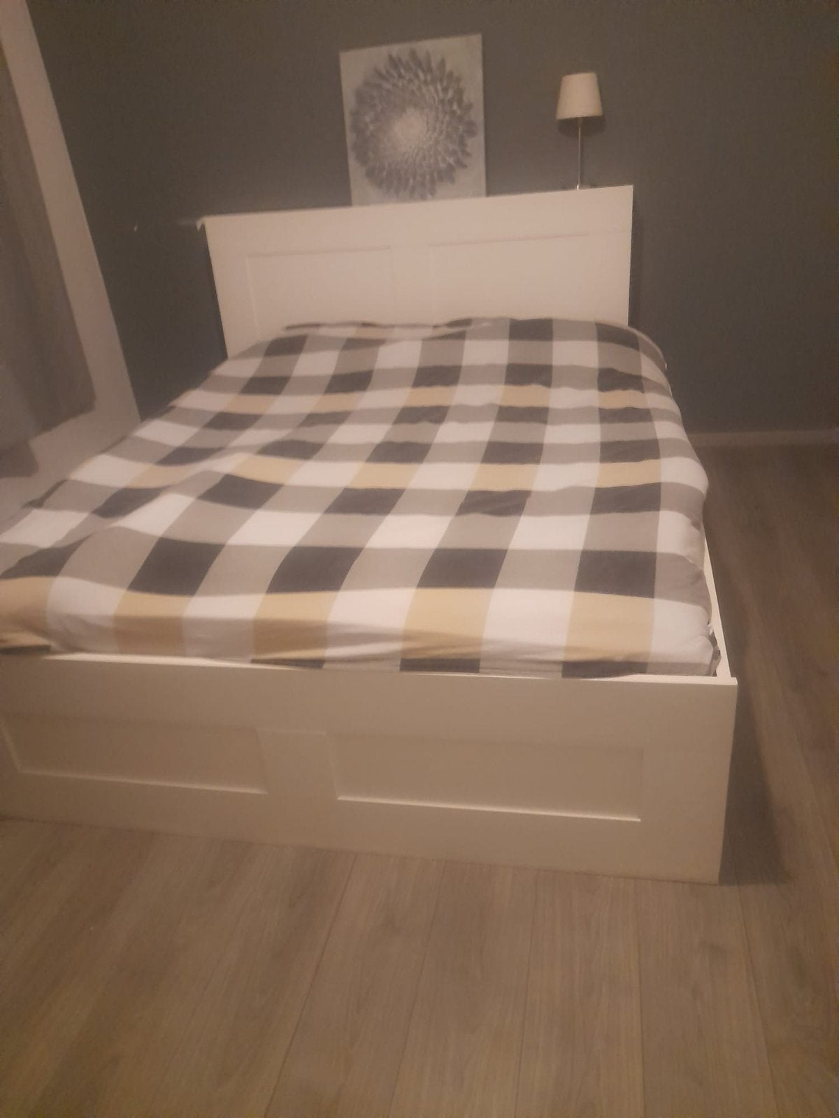 Witte bed, Ophalen, Zo goed als nieuw