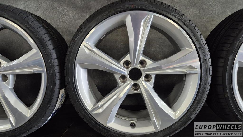 Originele Audi 19 inch velgen A3 Golf 7 8 Leon, Auto-onderdelen, Banden en Velgen, 19 inch, Gebruikt, -, -
