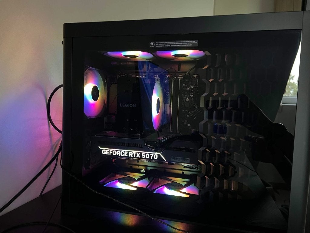 Lenovo Legion T5 RTX 5070 Ryzen 7800X3D 32GB Garantie, Ophalen, 32 GB, Virtual Reality, Nieuw