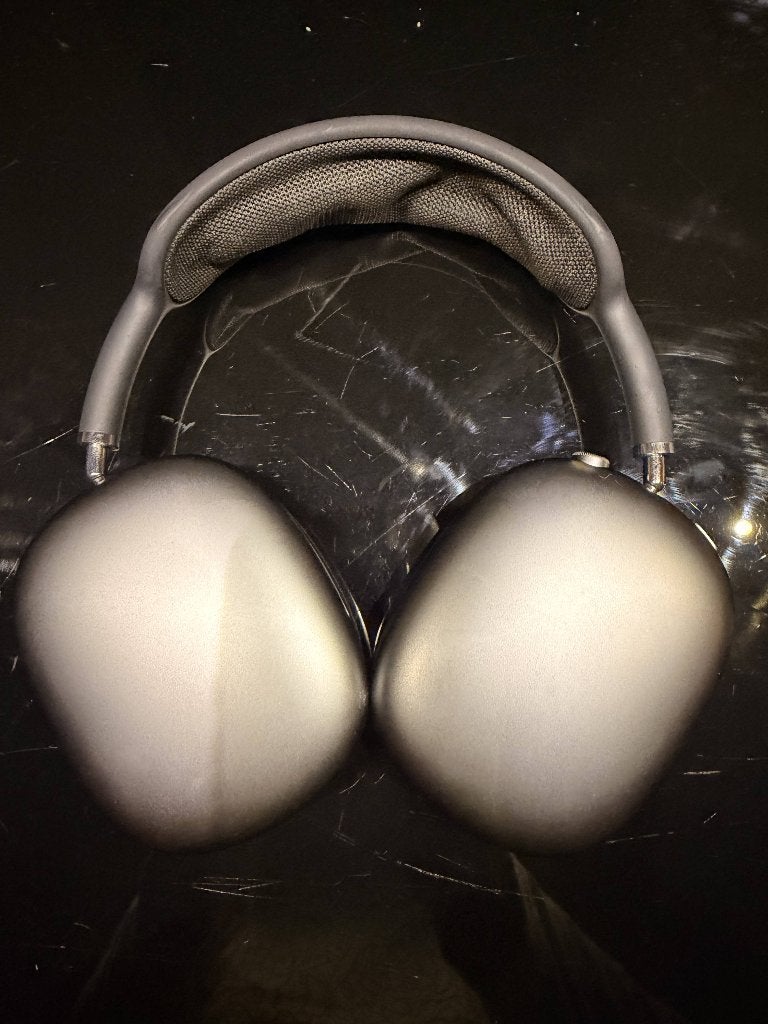 Apple AirPods Max (gris sidéral) avec connecteur Lightning, Enlèvement ou Envoi, Noir, Utilisé, Apple