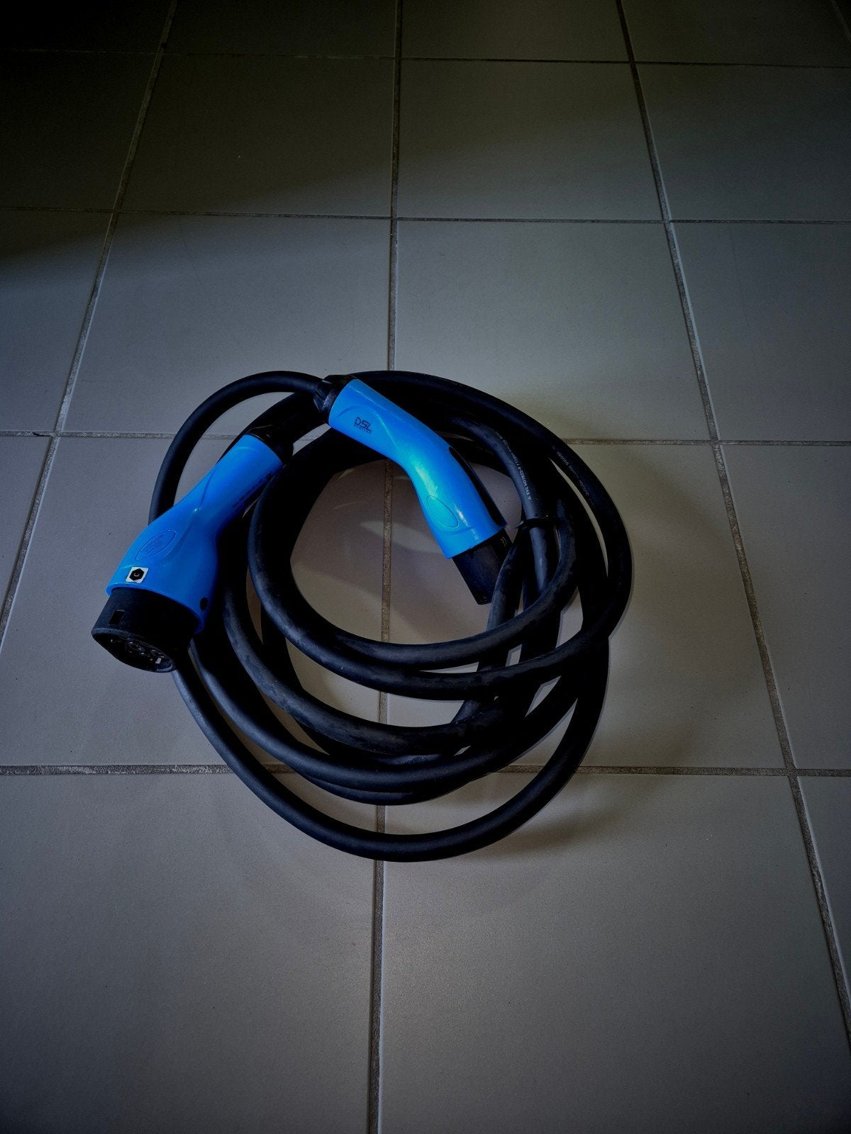 Câble de recharge pour voiture électrique, Autos : Divers, Enlèvement ou Envoi, Comme neuf, Câble de charge