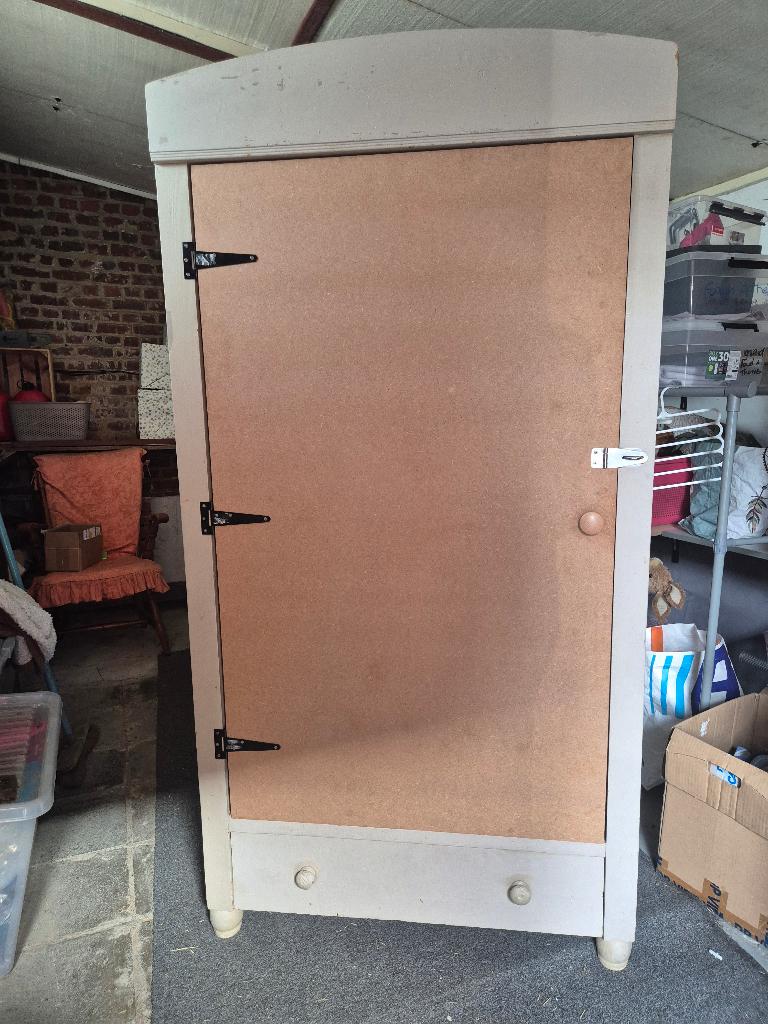 Armoire equitation, Enlèvement, Utilisé, Récréation