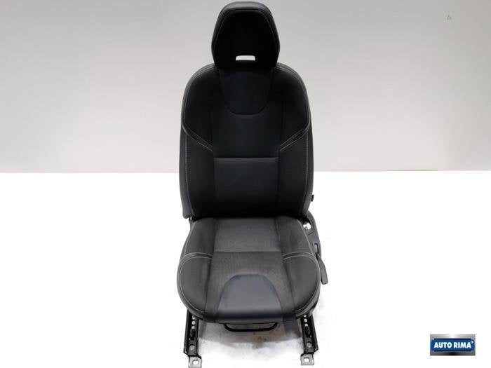 Stoel links van een Volvo V40, Gebruikt, -, -, Ophalen of Verzenden