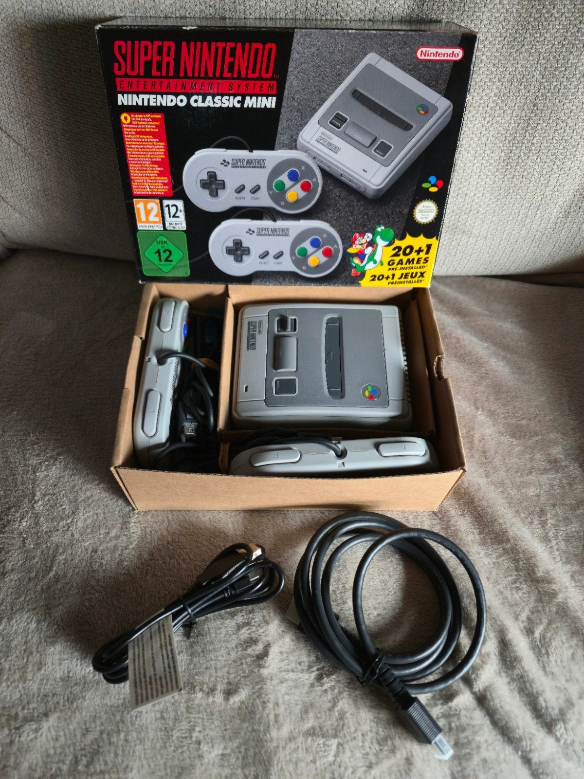 super nintendo snes mini met doos, Games en Spelcomputers, Ophalen, Met 2 controllers