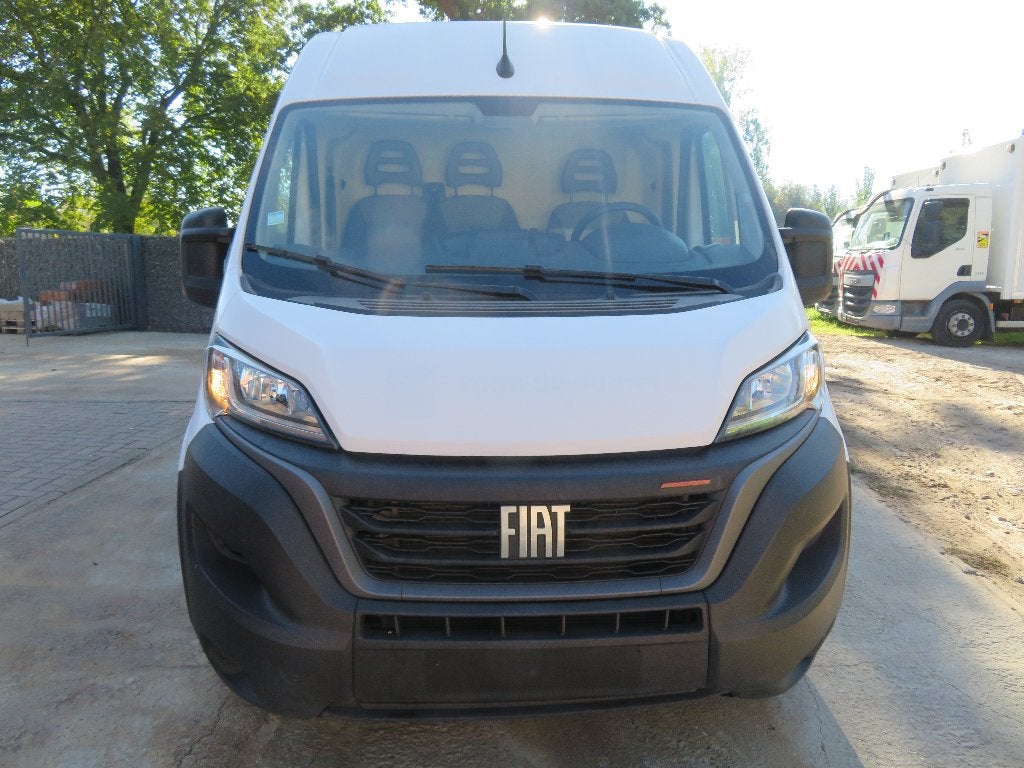 Fiat Ducato 2.2 Multijet - L4H2 - 88.601km - 2022 - €6d, Voorwielaandrijving, Dealer onderhouden, Stof, 4 cilinders