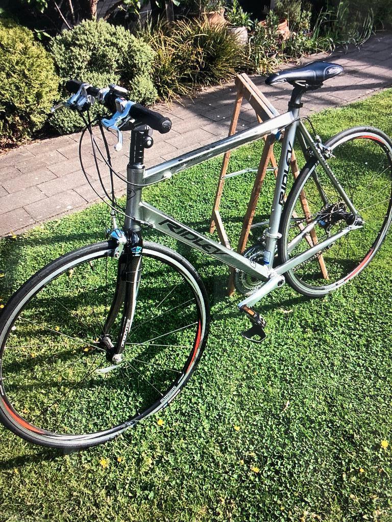 koersfiets ridley, Fietsen en Brommers, Fietsen | Heren | Herenfietsen, Versnellingen, Zo goed als nieuw, 53 tot 57 cm, Ophalen