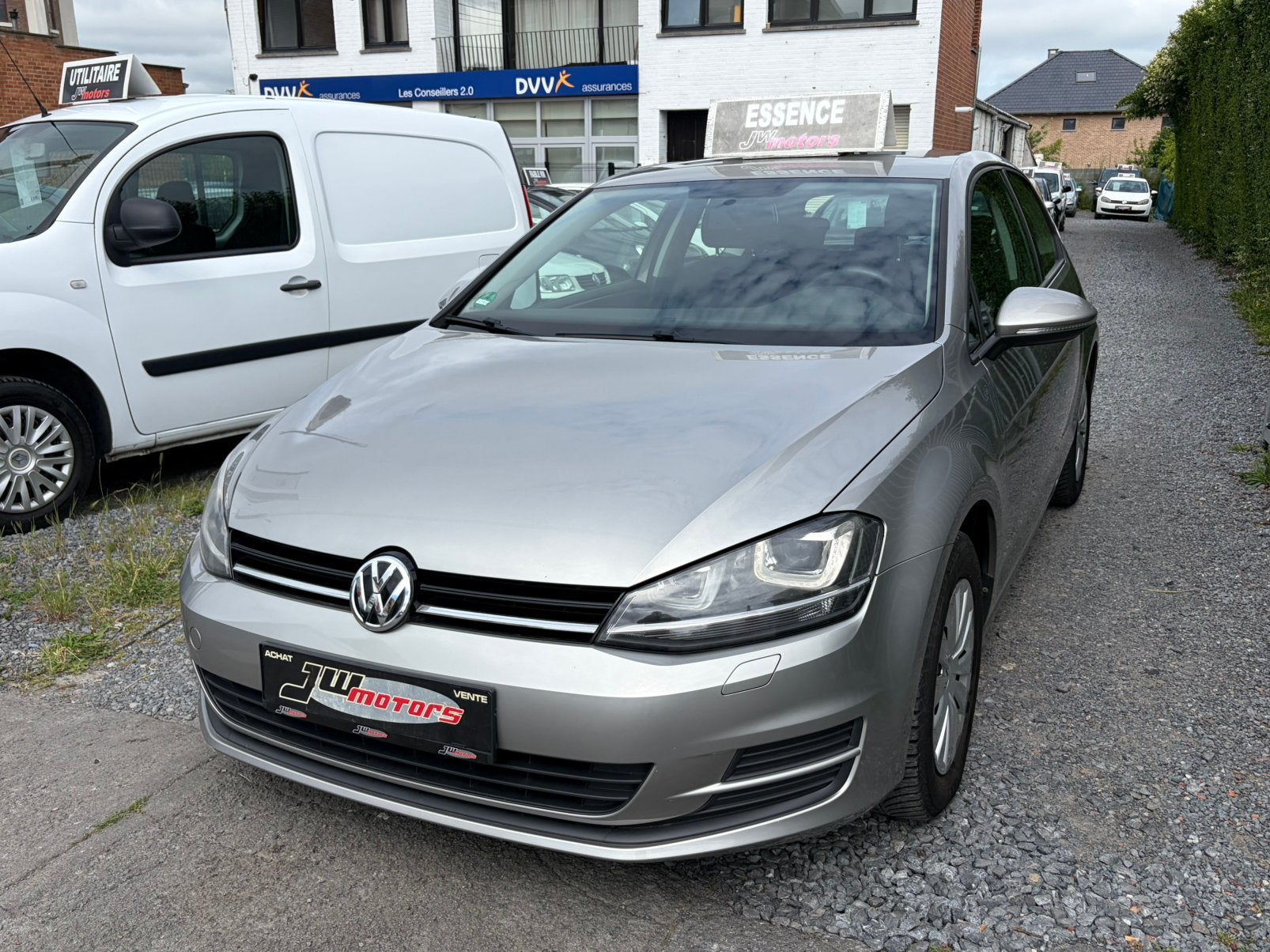 VOLKSWAGEN GOLF 7 1.2 TSI **FAIBLE KM**GARANTIE**1ER MAIN**, 1197 cm³, Argent ou Gris, Achat, Entreprise