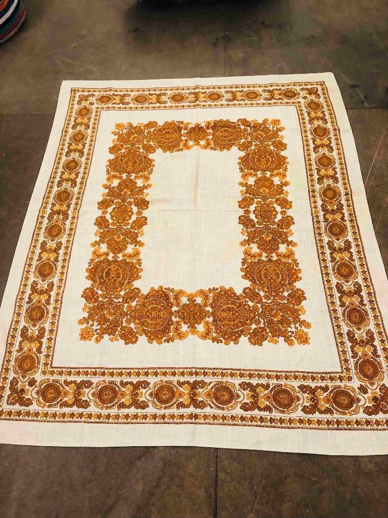 Retro tafelkleed 100% linnen 165/132 cm, Huis en Inrichting, Ophalen of Verzenden, Gebruikt, Rechthoek