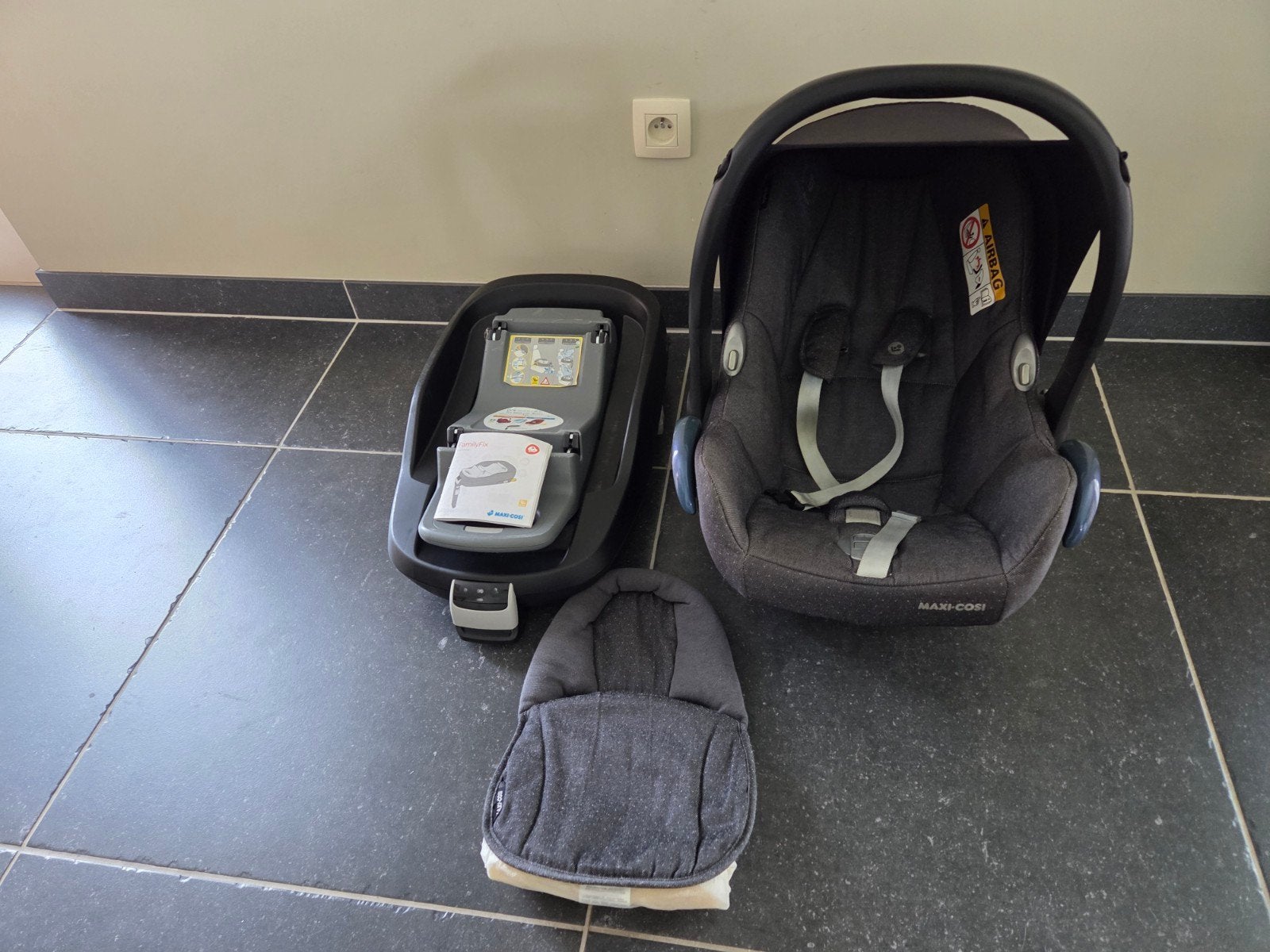 Maxicosi + Familyfix, Ophalen