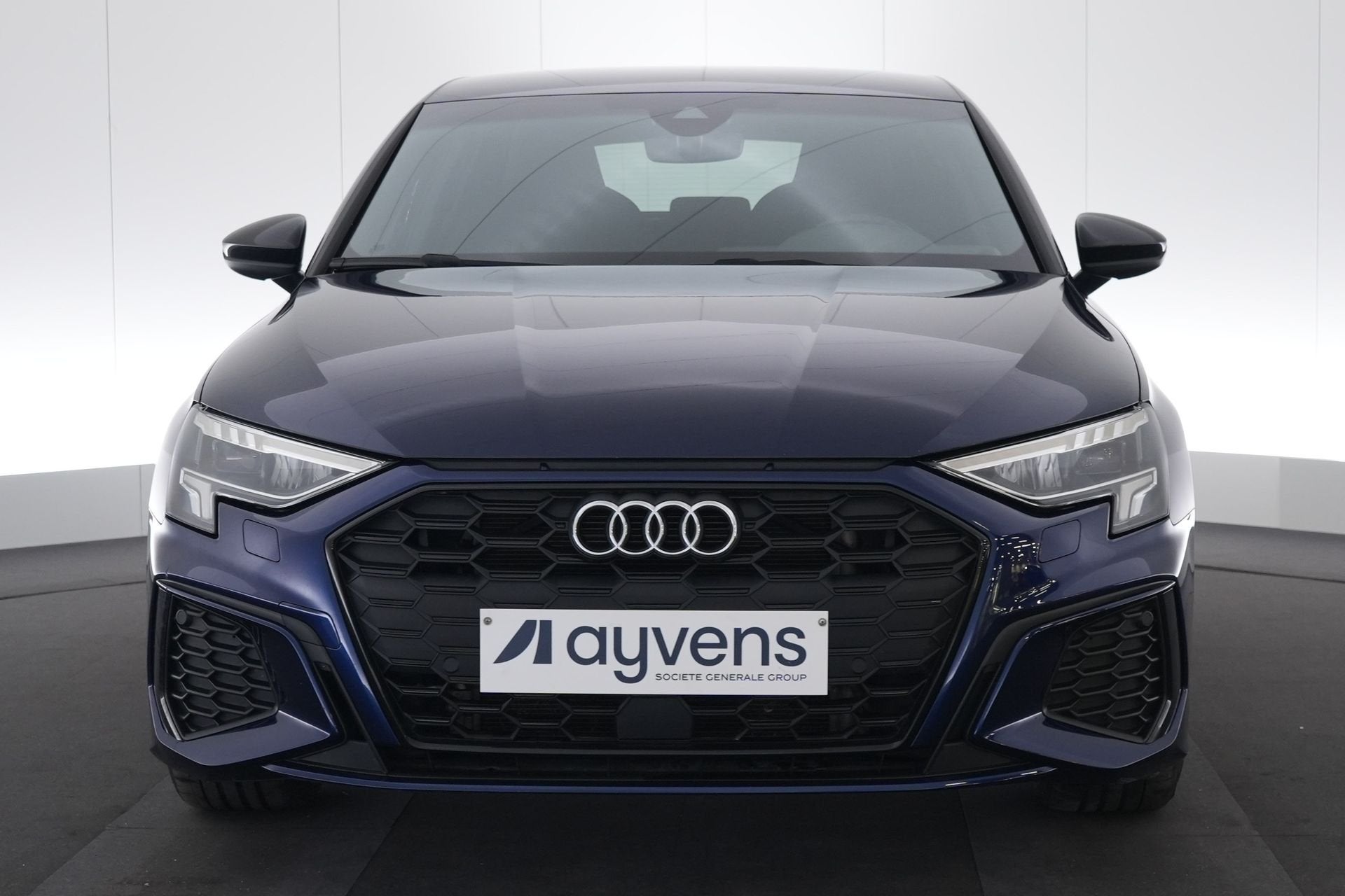 (2CHT168) AUDI A3 SPORTBACK, Auto's, Stof, Gebruikt, Blauw, Plug-in hybride
