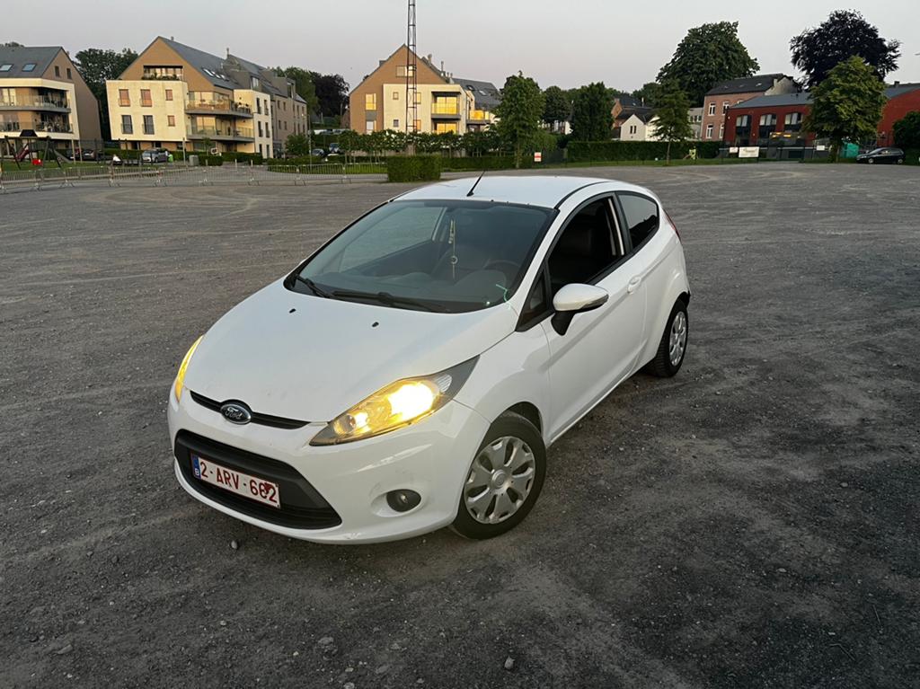 Ford fiesta 1.6tdci, Autos, Ford, Particulier, Achat