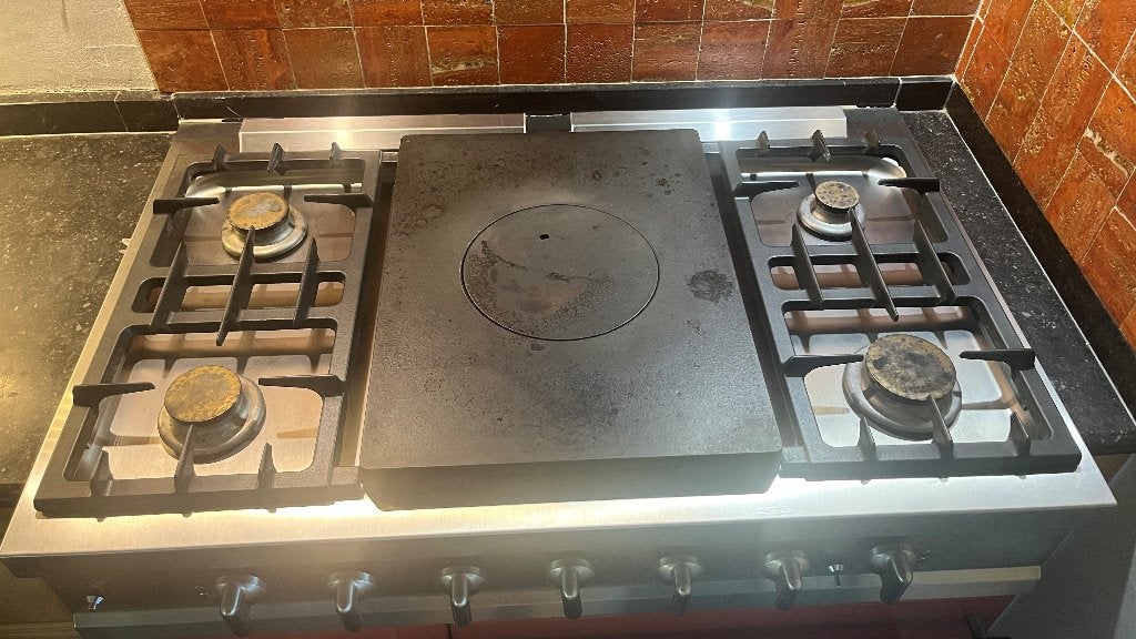 Luxe Lacanche 100cm gasfornuis met elektrische oven, Elektronische apparatuur, Zo goed als nieuw, Gas, 85 tot 90 cm, 5 kookzones of meer