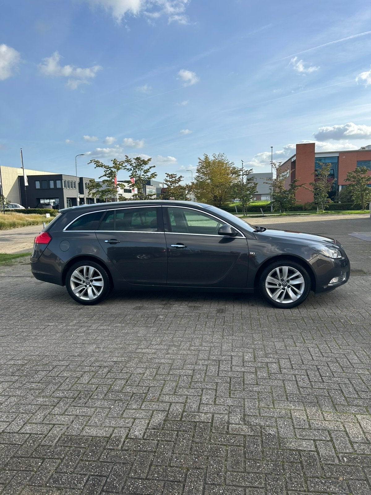 Opel insignia 2.0 cdti, Autos, Cuir, Euro 5, Achat, Noir
