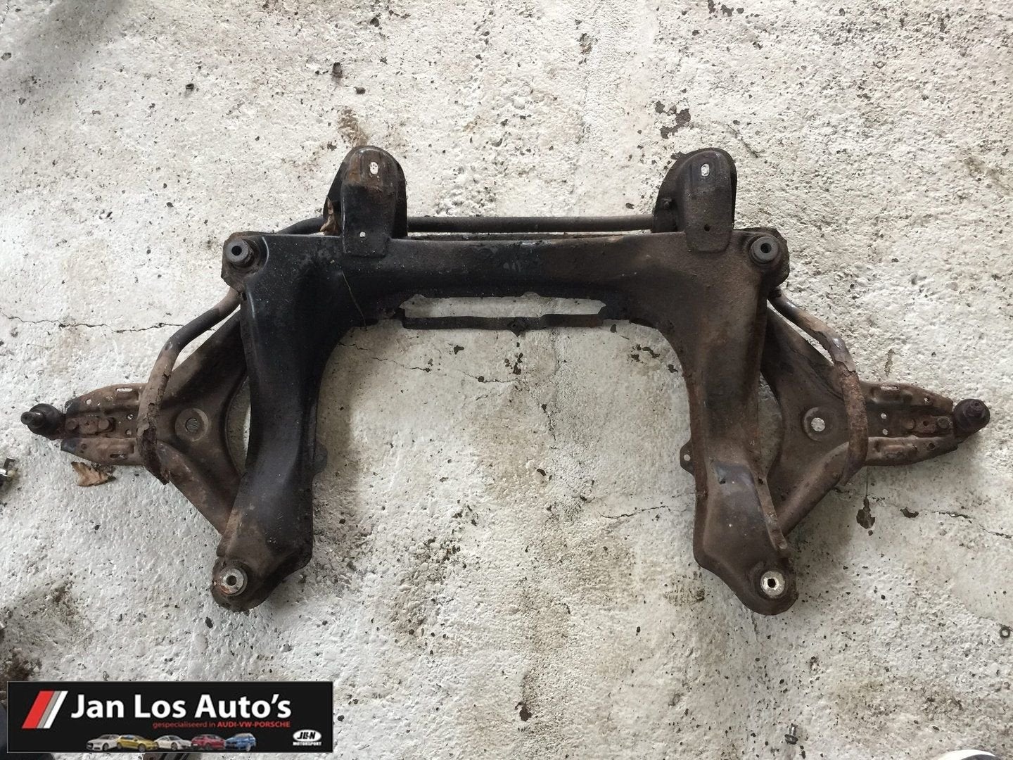 Subframe voor Audi 80 B3 ('86-'91), -, Origine de la pièce connue, Audi, Utilisé