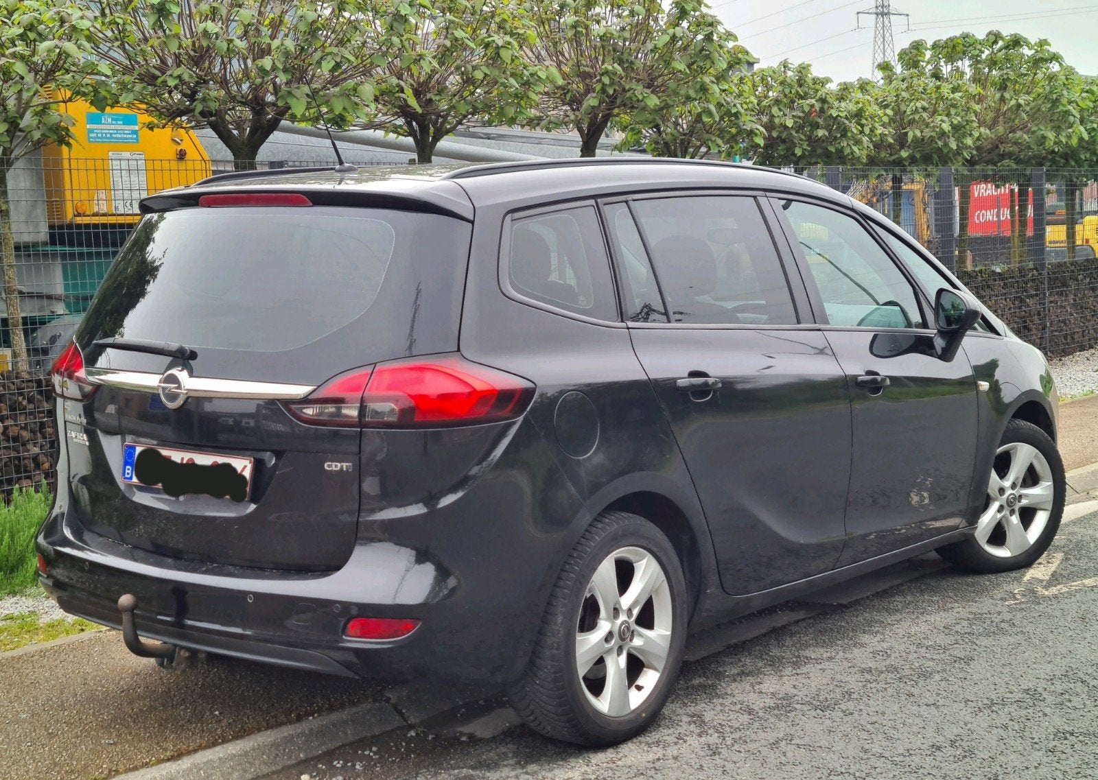 Opel zafira 20cdti 7plcs full opt euro6 140mkm 3500€, Autos, Euro 5, Boîte manuelle, 5 portes, Particulier