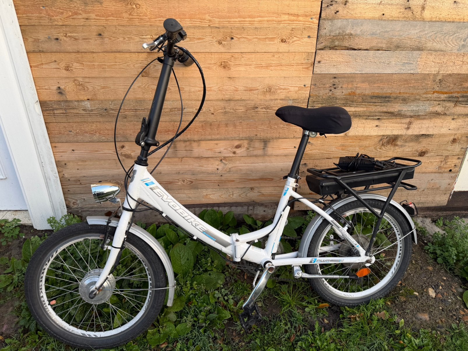 Elektrische plooifiets Evobike, 47 tot 51 cm, Ophalen, Zo goed als nieuw, 50 km per accu of meer