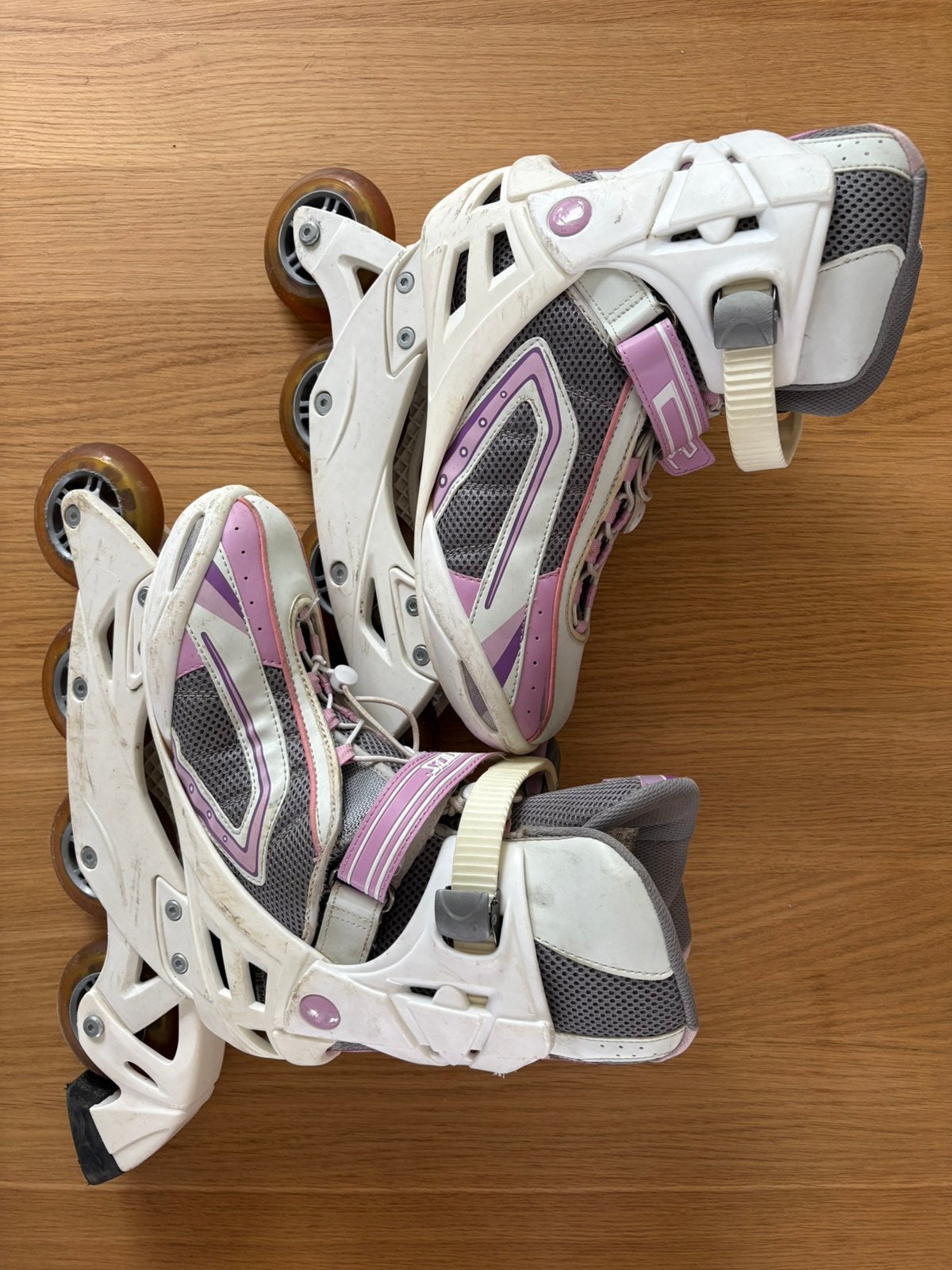 Roller adultes taille 42, Sports & Fitness, Femmes, Rollers 4 roues en ligne, Roces, Enlèvement