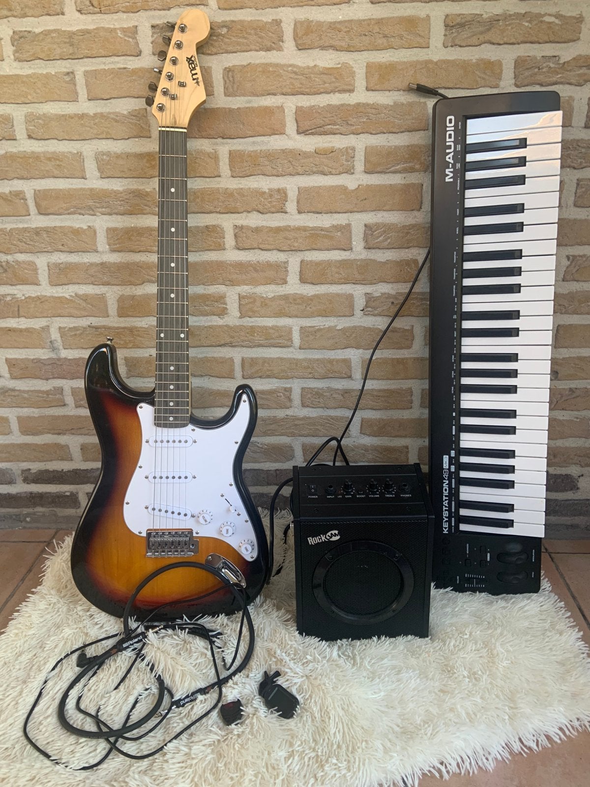 Guitare , amli et clavier maître, Musique & Instruments, Enlèvement, Comme neuf